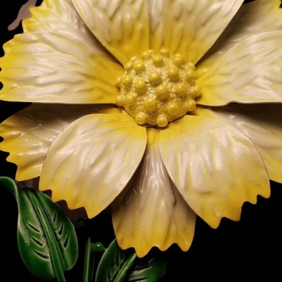 Vintage 1960's Hedy Yellow Enamel Flower Power Brooch - Picture 3 of 5